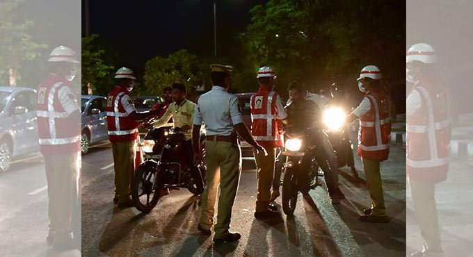 Travelling with drunk drivers also a crime: Cyberabad traffic police