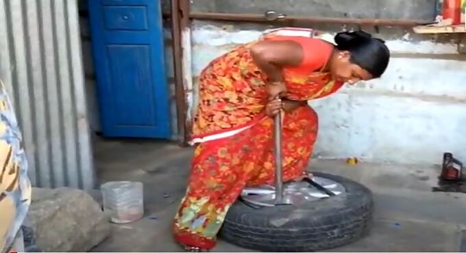 Meet Aruna, a tyre mechanic since 20 years
