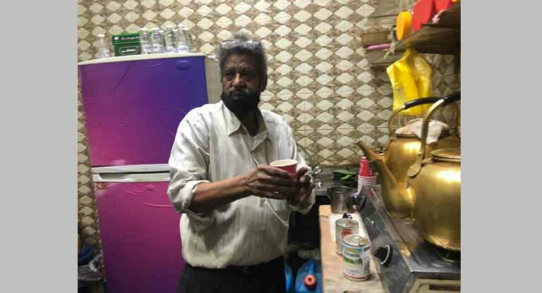 How paan, chai unite Hyderabadis abroad